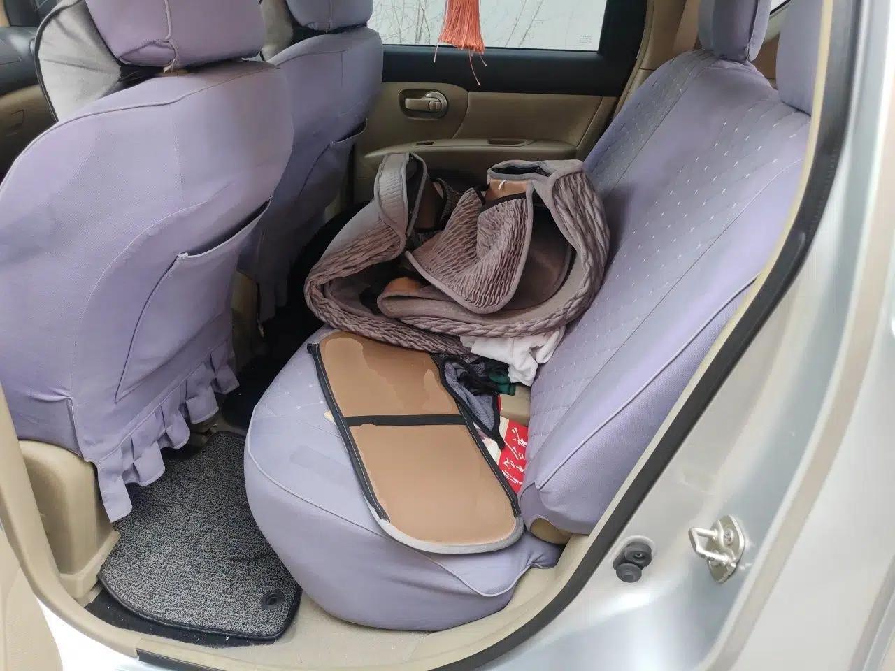 Nissan Livina 2015 1.6XE Manual Comfort Edition — миниатюра 17