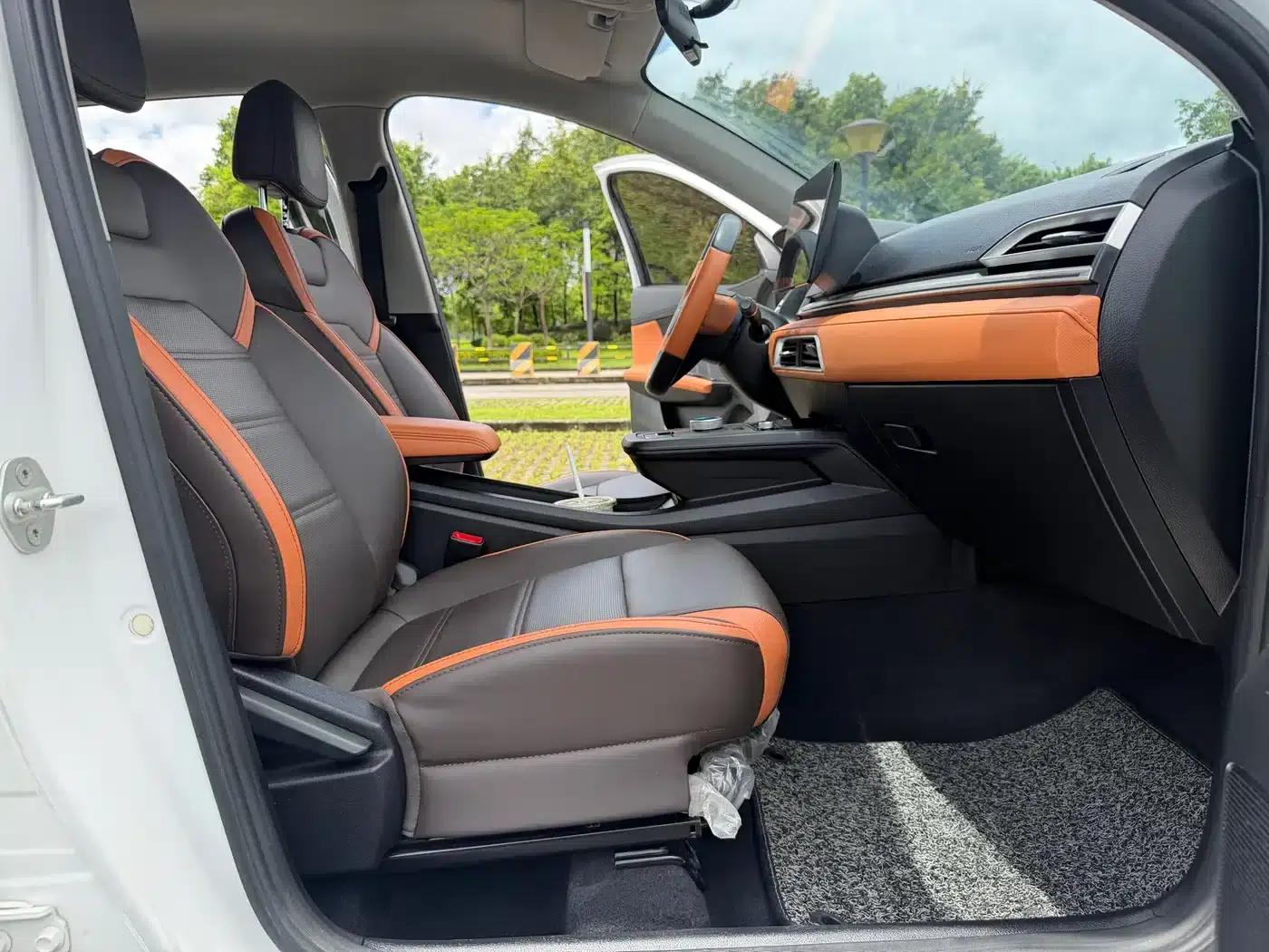 BYD e2 2021 Luxury Edition — миниатюра 14