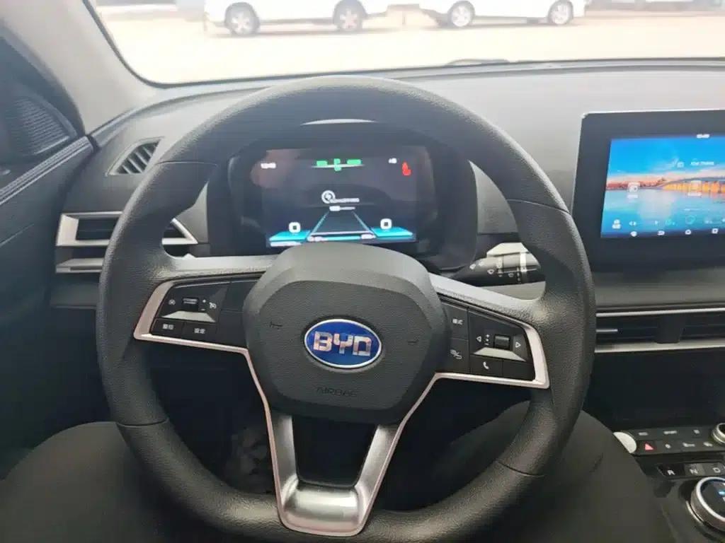 BYD e2 2019 Standard Range Smart & Comfort Edition — миниатюра 11