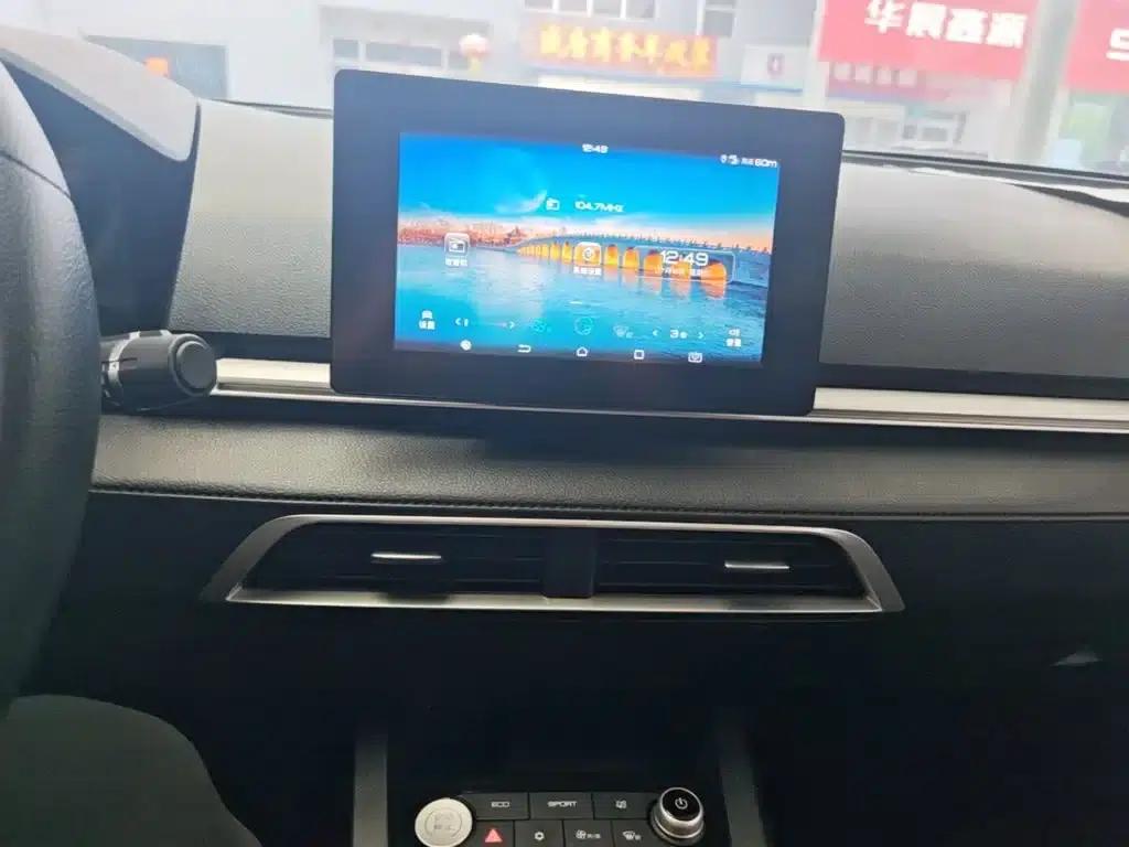 BYD e2 2019 Standard Range Smart & Comfort Edition — миниатюра 13