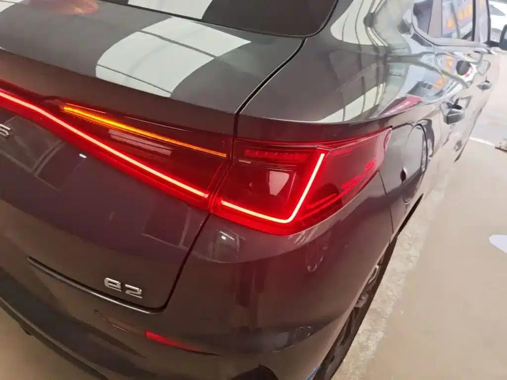 BYD e2 2019 Standard Range Smart & Comfort Edition — миниатюра 8