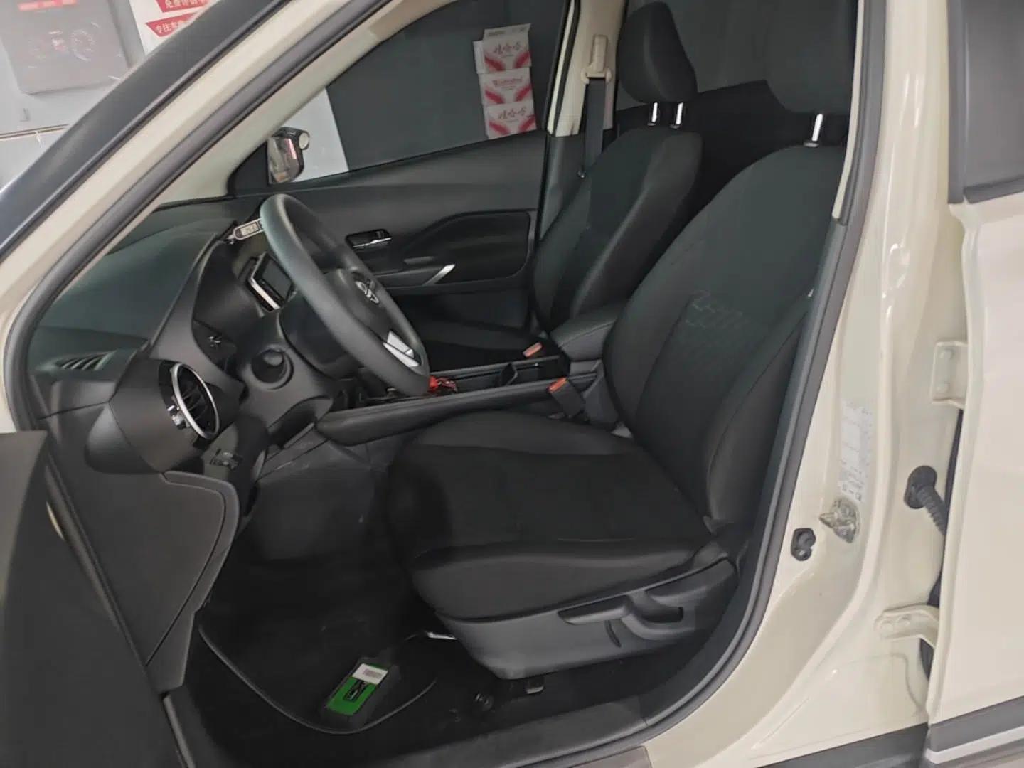 Nissan Kicks 2023 Jingqing Edition 1.5L Combining "Power" with a Stylish Touch — миниатюра 17