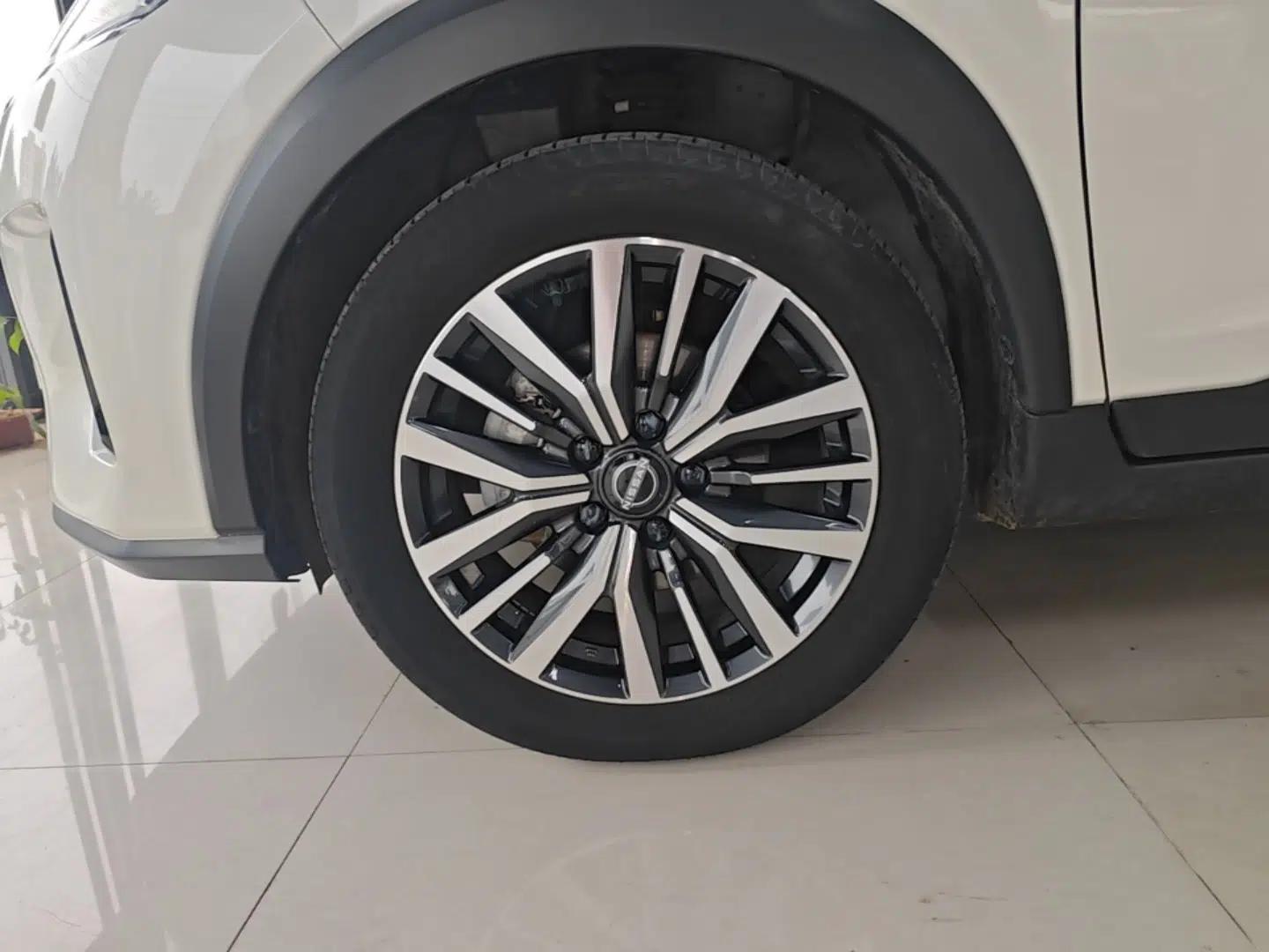 Nissan Kicks 2023 Jingqing Edition 1.5L Combining "Power" with a Stylish Touch — миниатюра 10