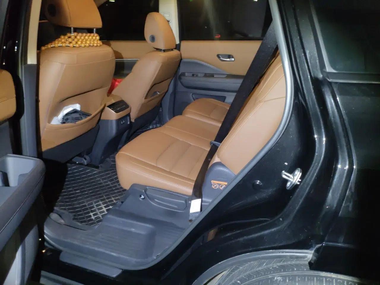 Nissan Pathfinder 2024 380 VC-TURBO Four-Wheel Drive Intelligent Driving Version 7 Seats — миниатюра 17