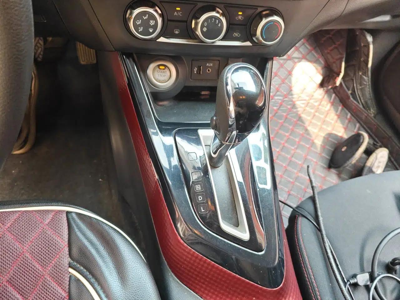 Nissan Lannia 2016 1.6L CVT Smart Cool Edition — миниатюра 14