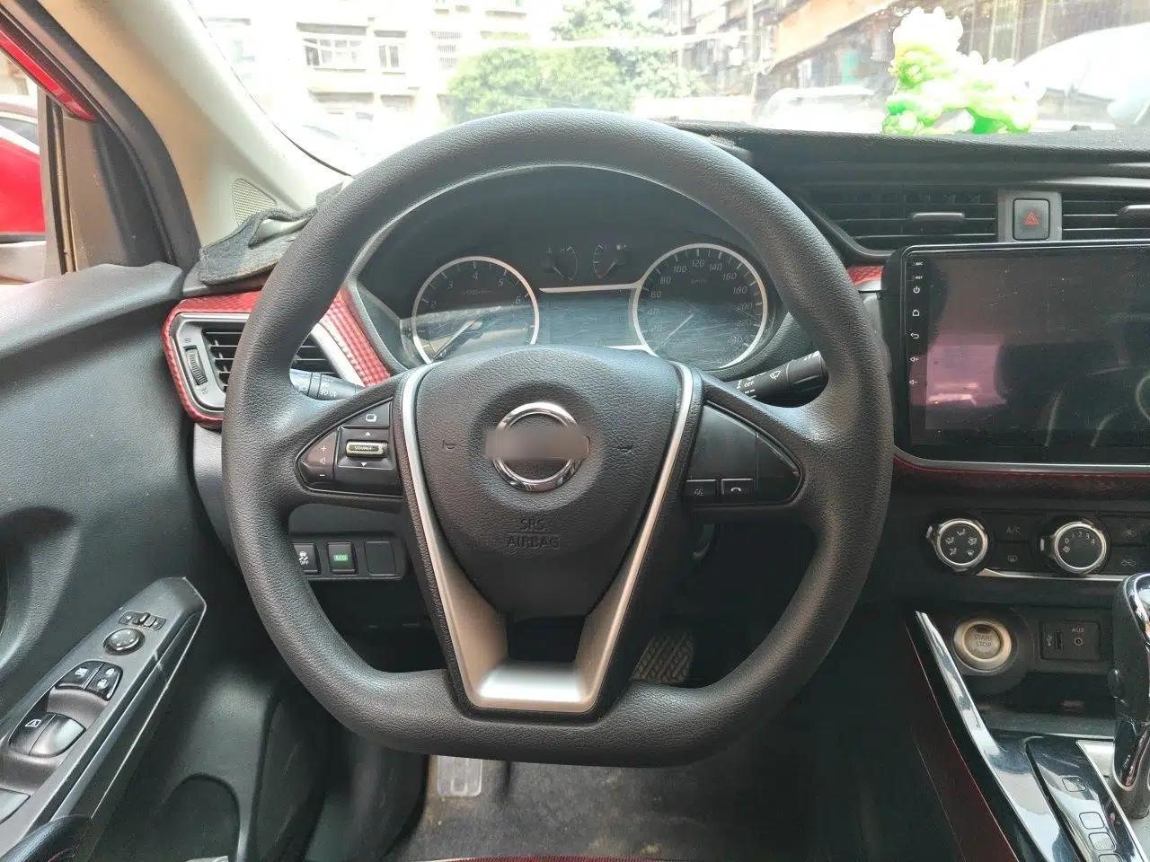 Nissan Lannia 2016 1.6L CVT Smart Cool Edition — миниатюра 10