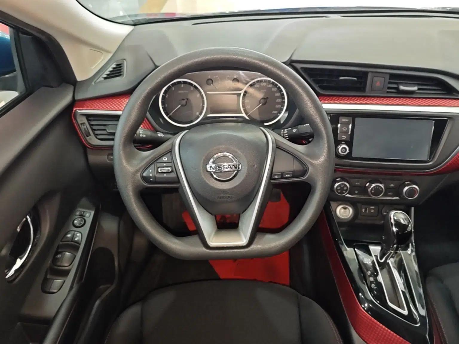 Nissan Lannia 2016 1.6L CVT Smart Cool Edition — миниатюра 13