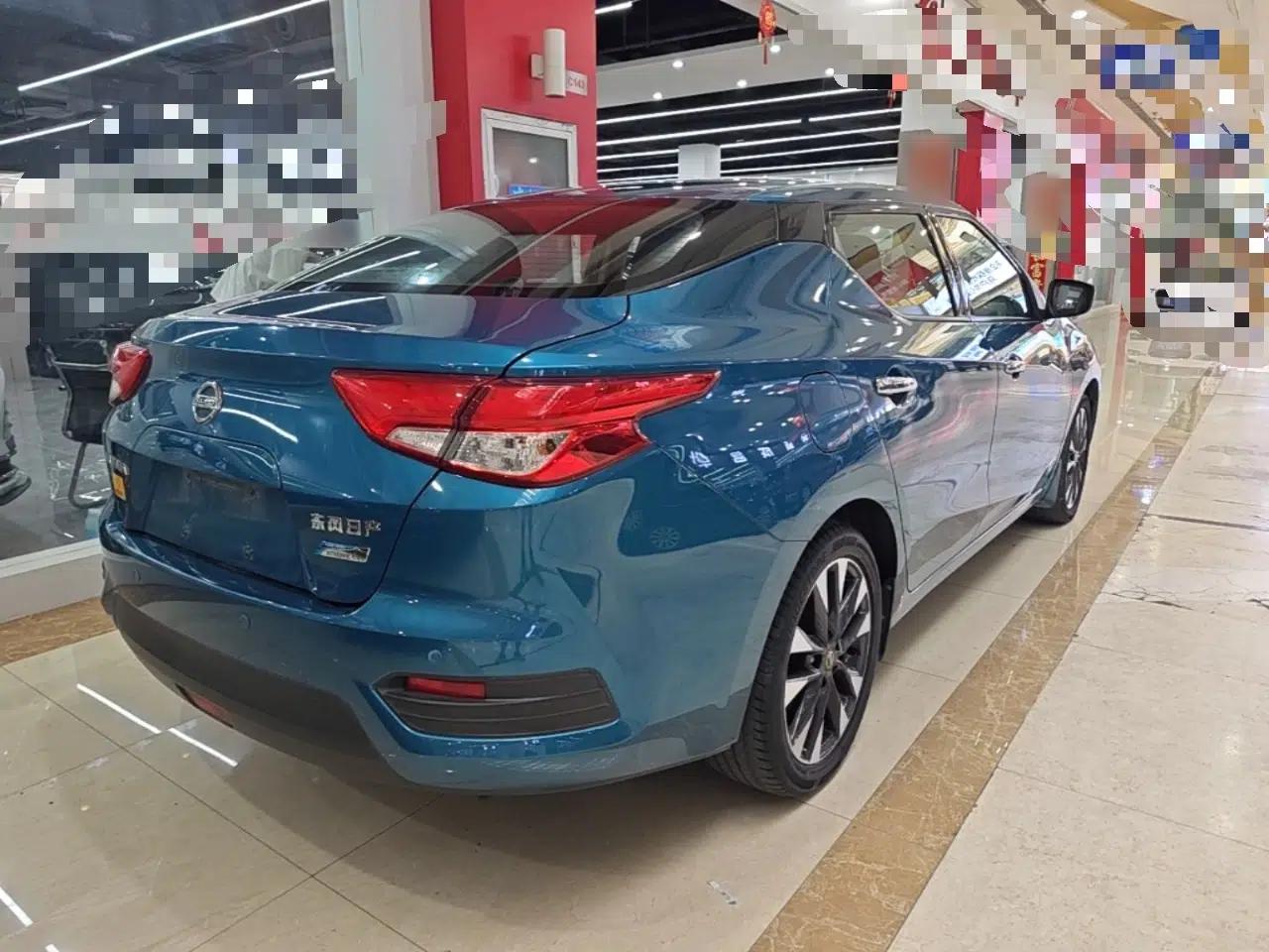 Nissan Lannia 2016 1.6L CVT Smart Cool Edition — миниатюра 6