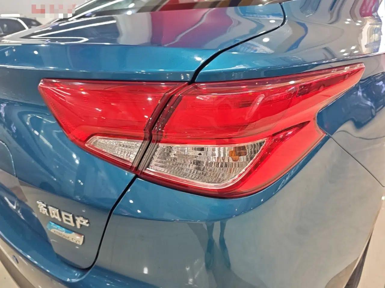 Nissan Lannia 2016 1.6L CVT Smart Cool Edition — миниатюра 9