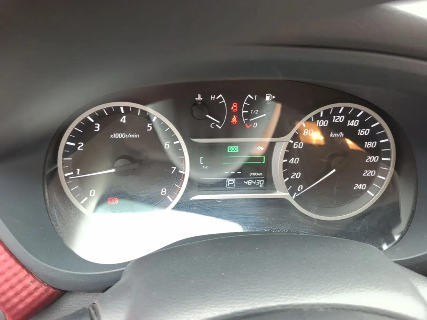 Nissan Lannia 2016 1.6L CVT Smart Cool Edition — миниатюра 14