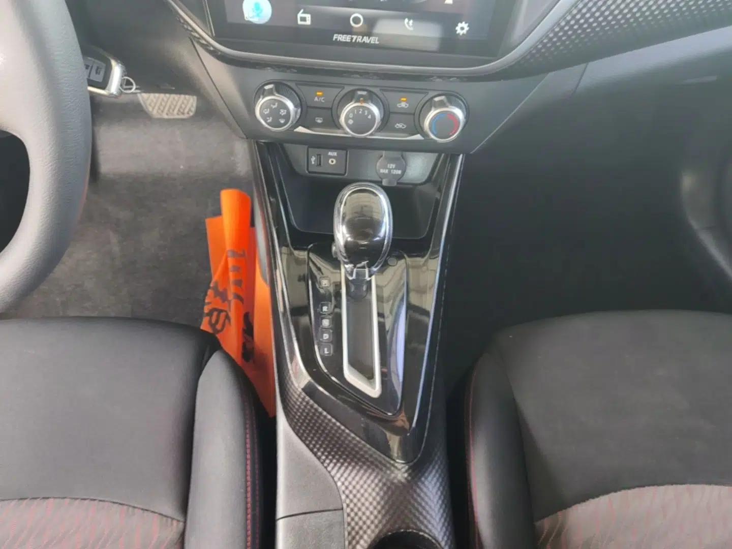 Nissan Lannia 2021 1.6L CVT Cool Edition — миниатюра 16