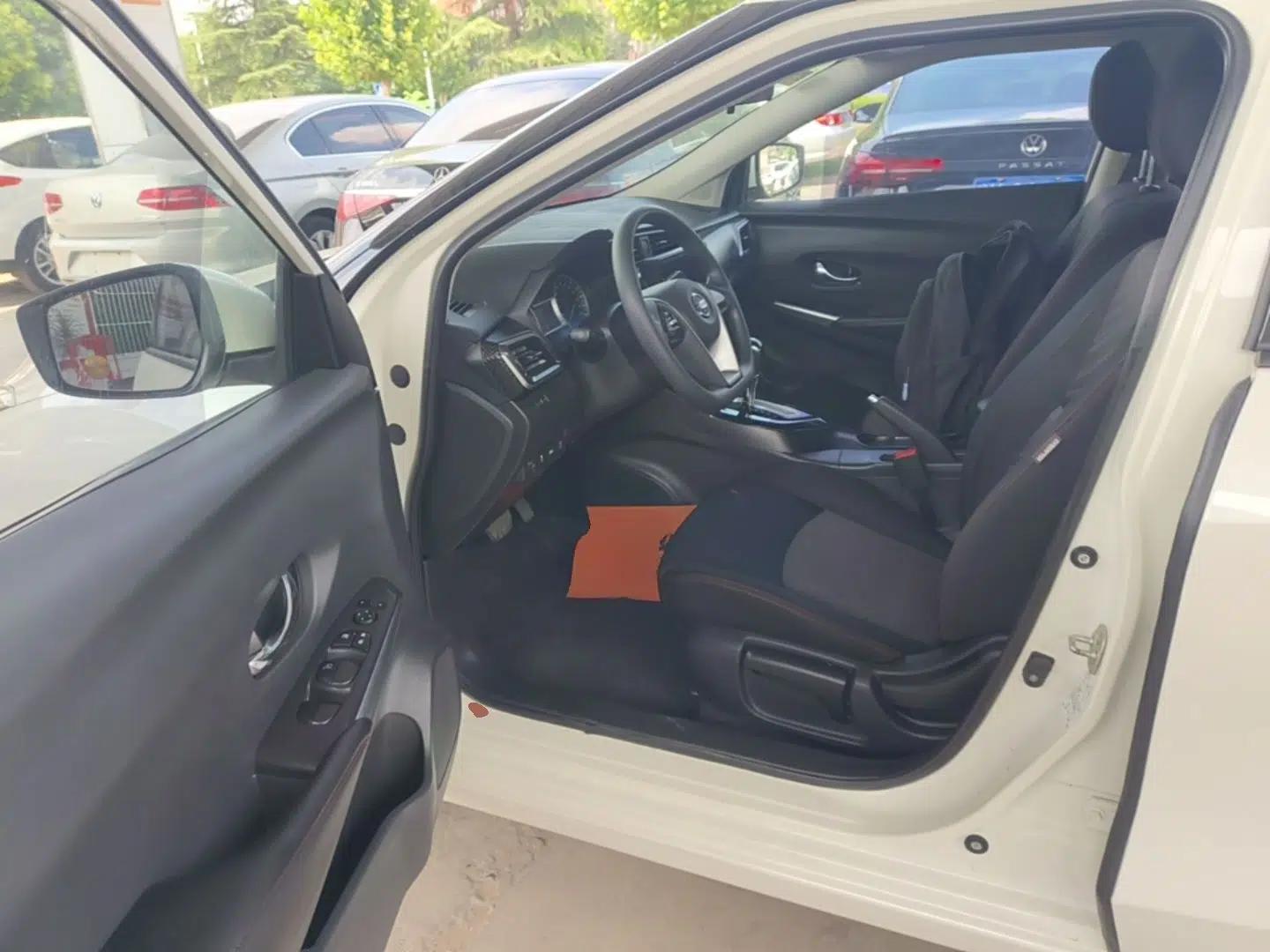 Nissan Lannia 2021 1.6L CVT Cool Edition — миниатюра 18