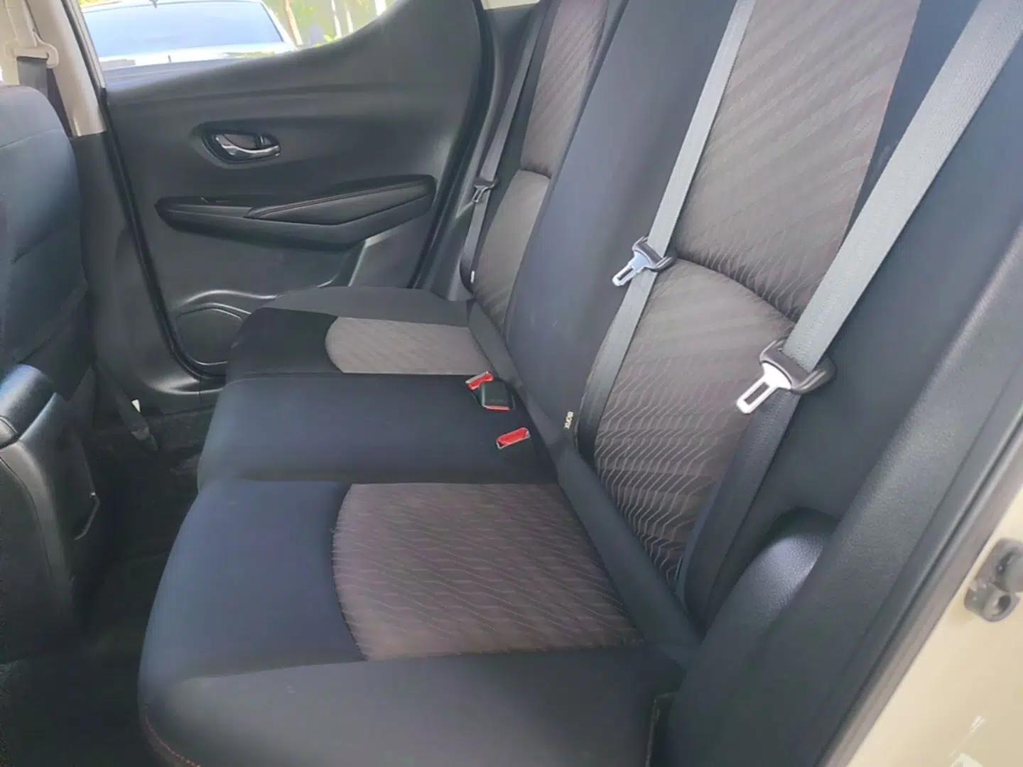 Nissan Lannia 2021 1.6L CVT Cool Edition — миниатюра 20
