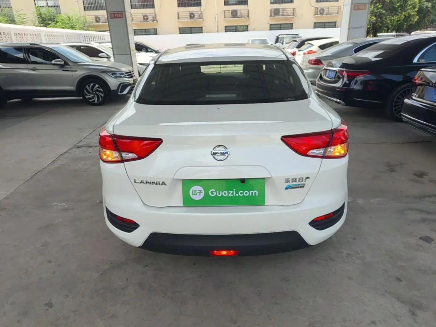 Nissan Lannia 2021 1.6L CVT Cool Edition — миниатюра 5