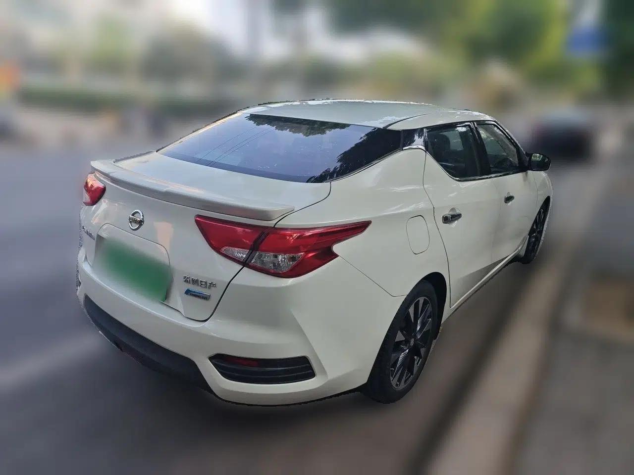 Nissan Lannia 2016 1.6L CVT High-Energy Version — миниатюра 6