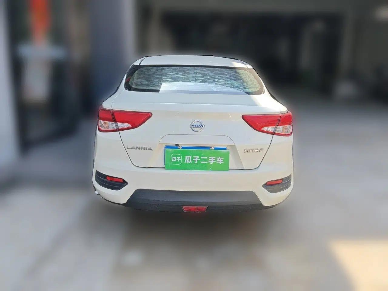 Nissan Lannia 2016 1.6L Manual Cool Edition — миниатюра 5