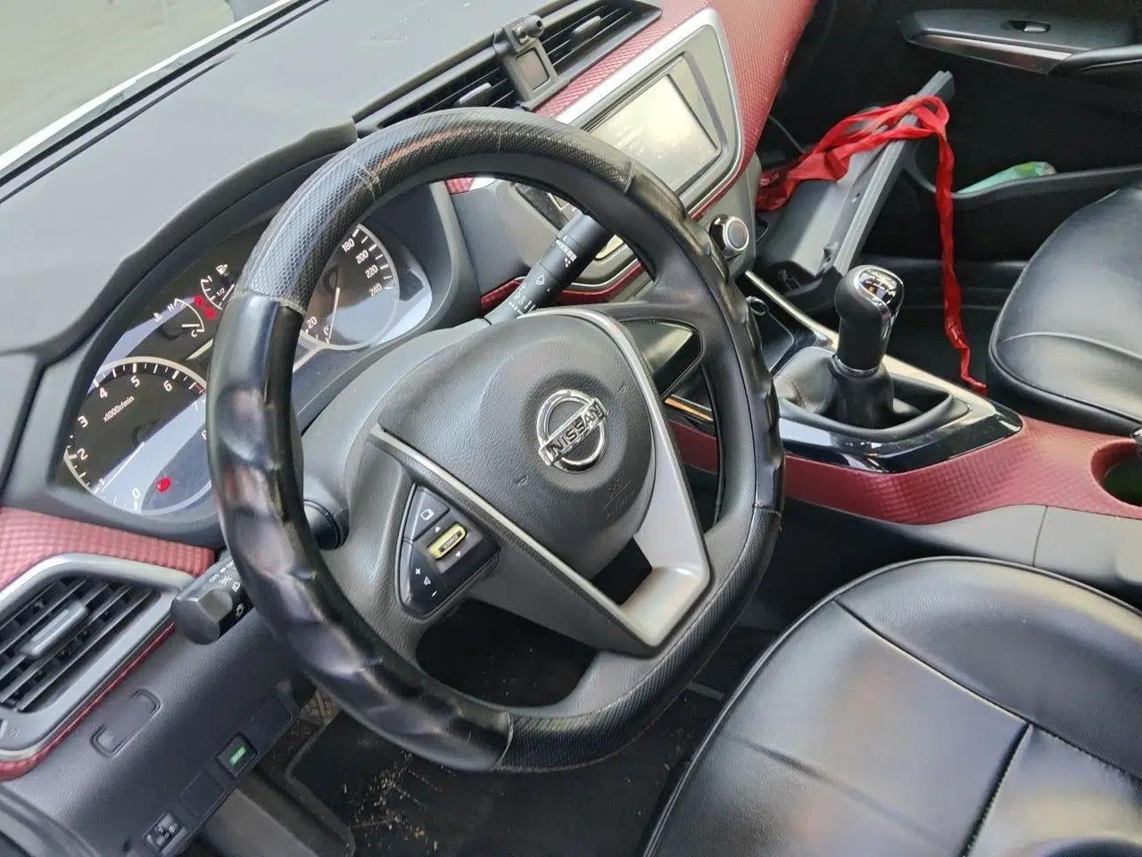 Nissan Lannia 2016 1.6L Manual Cool Edition — миниатюра 10