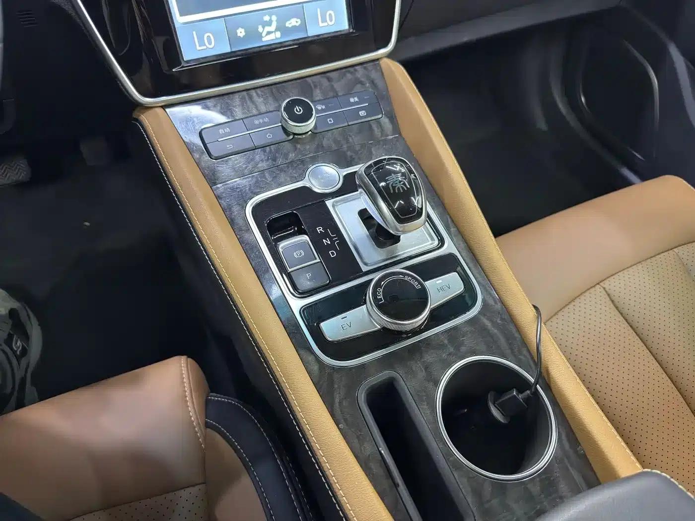 Qin New Energy 2017 1.5T Premium Edition — миниатюра 13