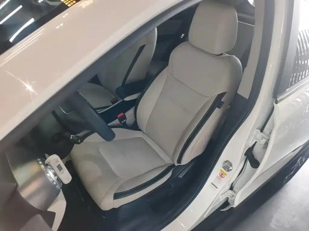 Yuan Pro 2021 401KM Premium — миниатюра 15