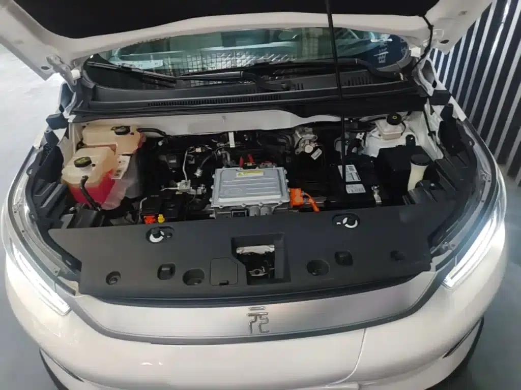 Yuan Pro 2021 401KM Premium — миниатюра 20