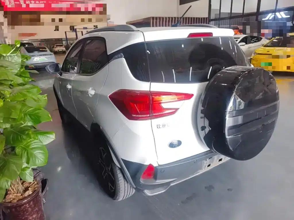 Yuan Pro 2021 401KM Premium — миниатюра 5