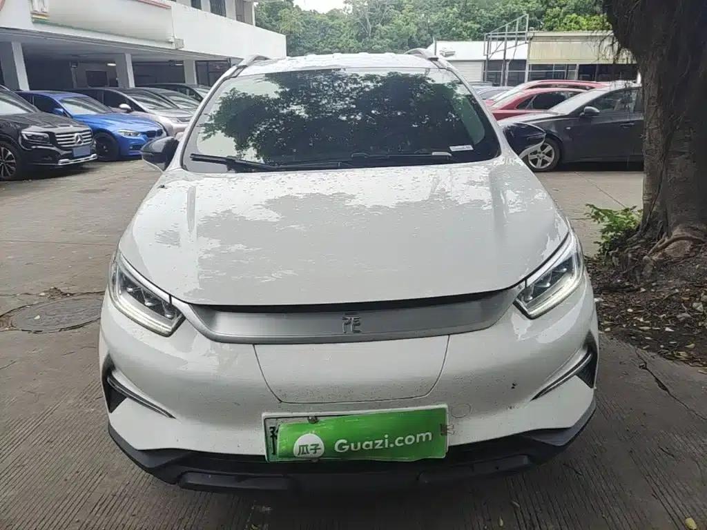 Yuan Pro 2023 401KM Luxury Edition — миниатюра 3