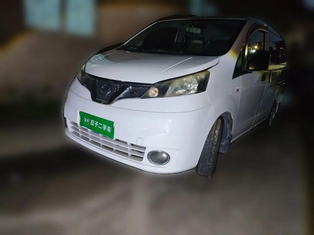 Nissan NV200 2014 1.6L Manual Luxury Model China IV Standard — миниатюра 1