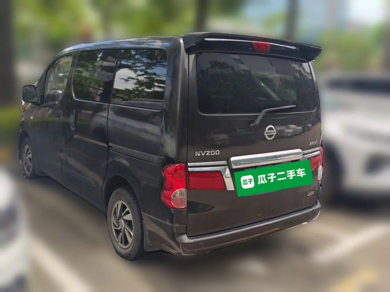 Nissan NV200 2016 1.6L CVT Luxury Model — миниатюра 4