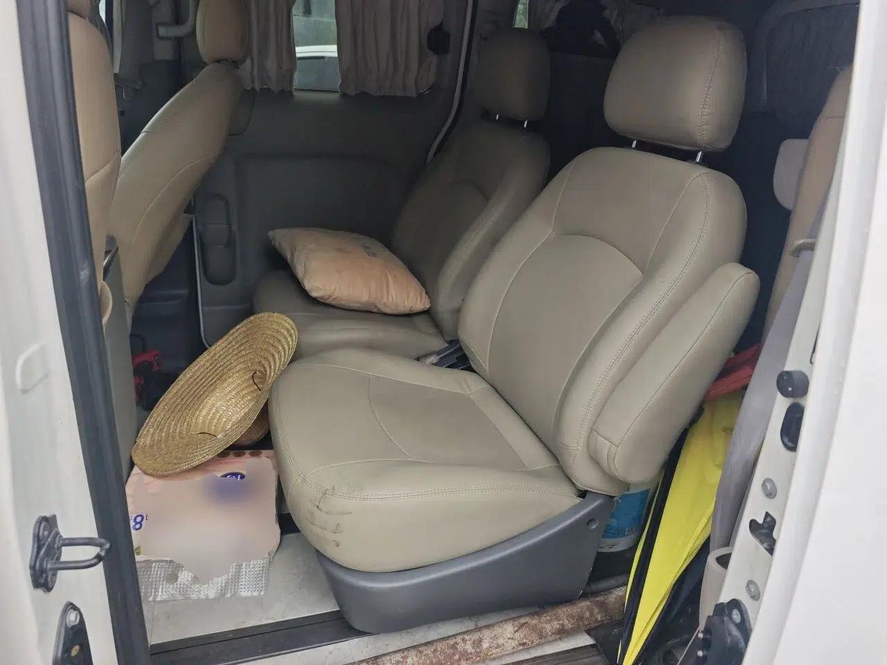 Nissan NV200 2016 1.6L CVT Luxury Model — миниатюра 17