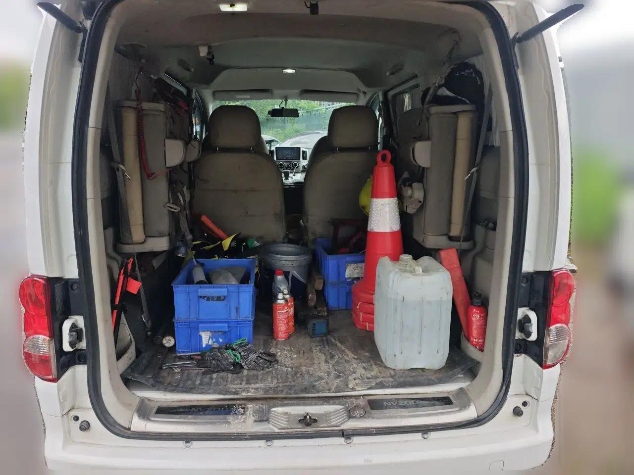 Nissan NV200 2016 1.6L CVT Luxury Model — миниатюра 19