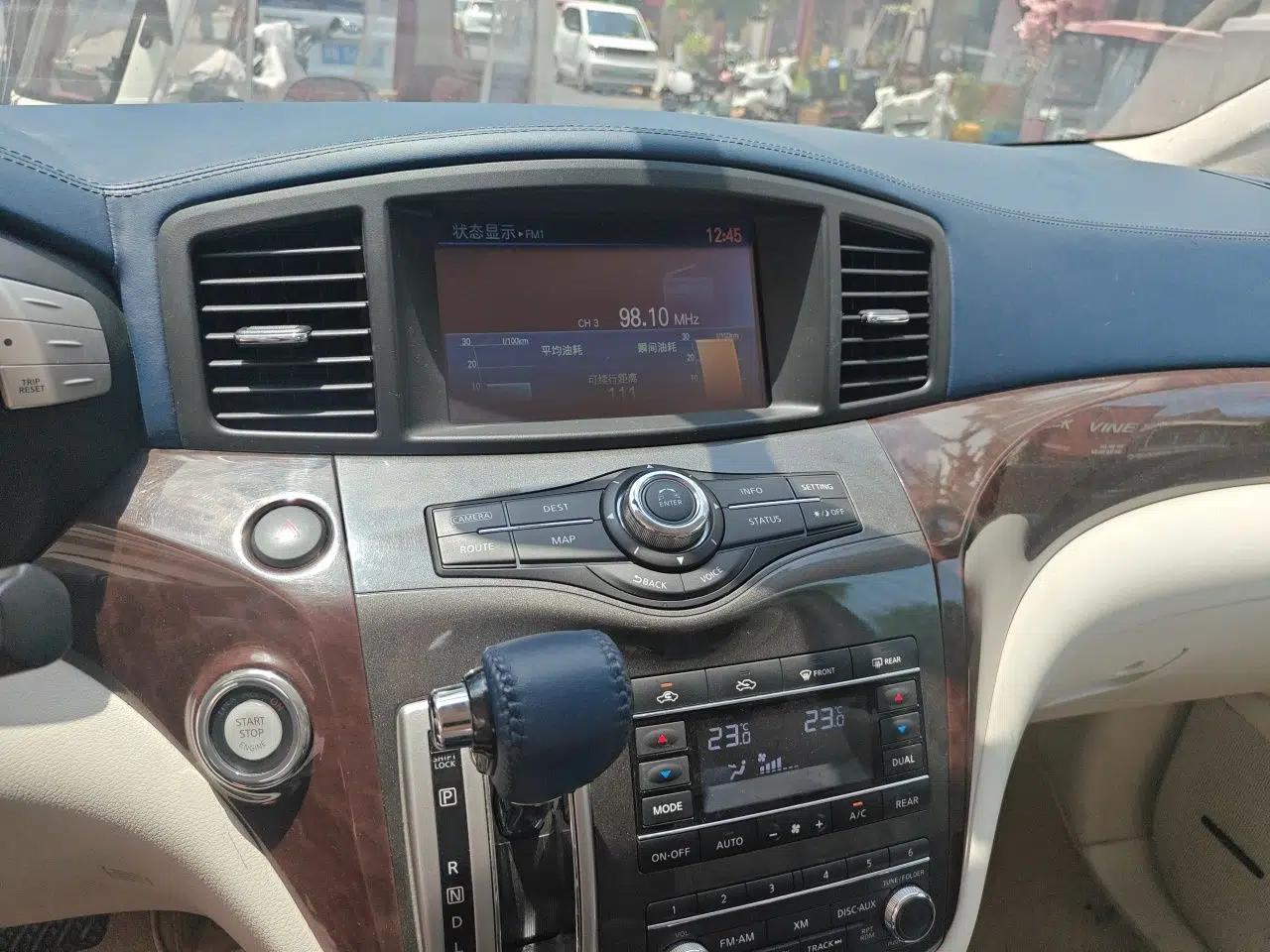 Nissan Quest 2015 3.5L SL — миниатюра 13