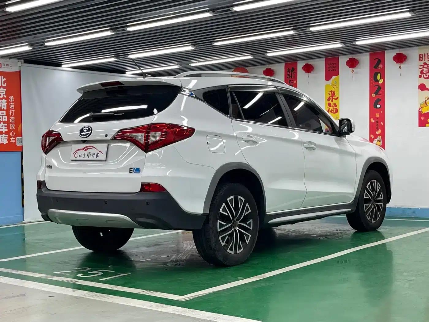 Song New Energy 2017 Song EV300 Premium Edition — миниатюра 5