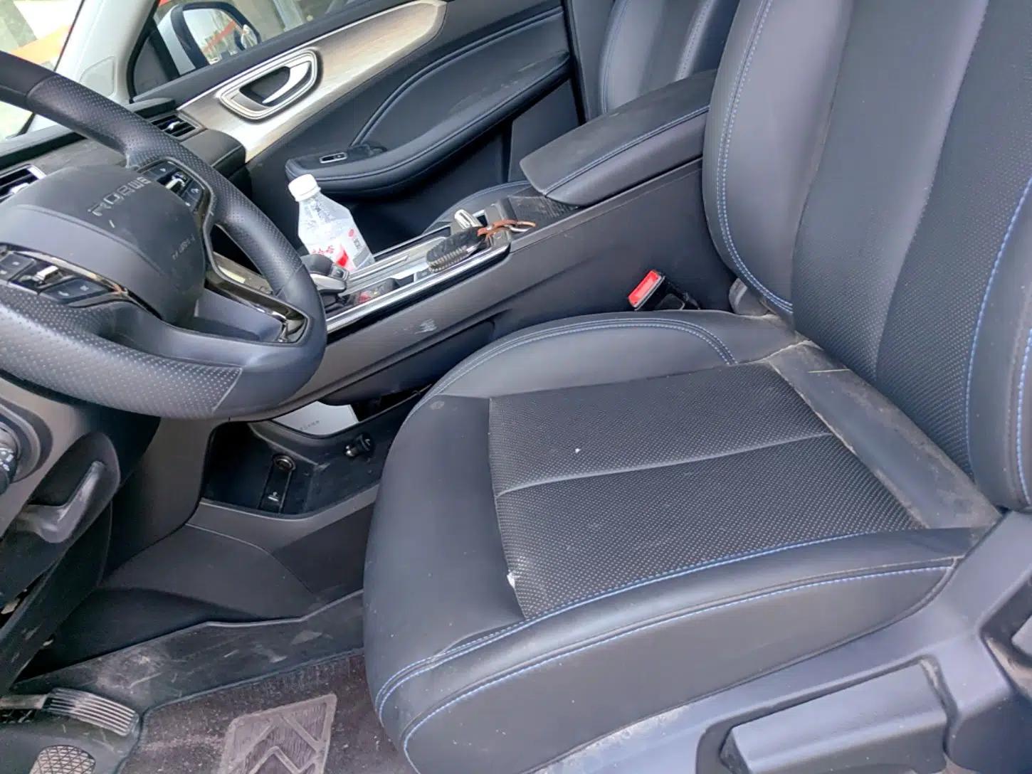 Roewe RX5 2023 PLUS 330TGI Automatic Trendsetting Smart Edition — миниатюра 17