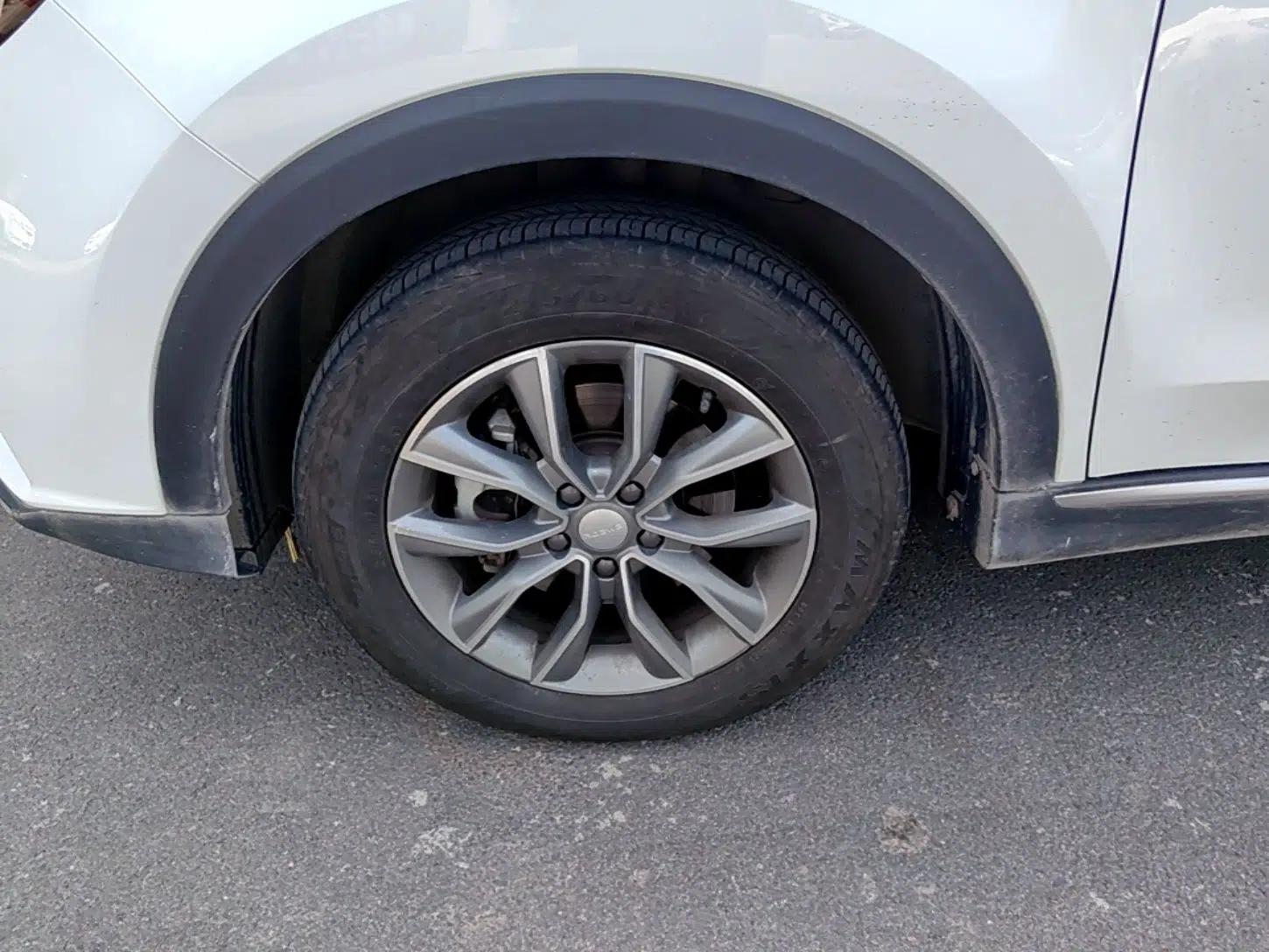 Roewe RX5 2023 PLUS 330TGI Automatic Trendsetting Smart Edition — миниатюра 10