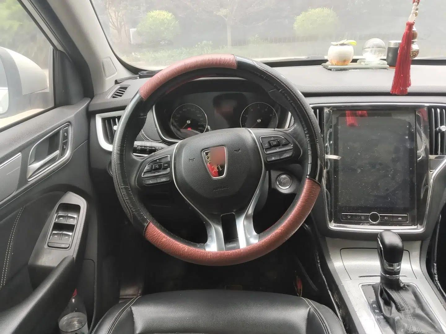 Roewe RX5 2020 20T Automatic 4G Connect Superior Flagship Edition — миниатюра 10