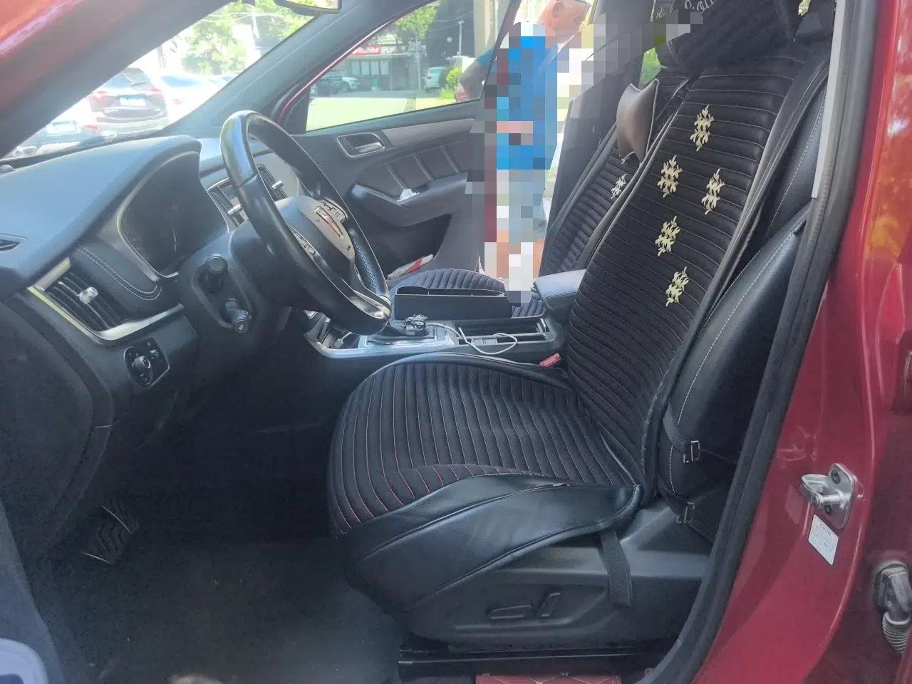 Roewe RX5 2016 30T Two-Wheel Drive Automatic Internet Smart Edition — миниатюра 15