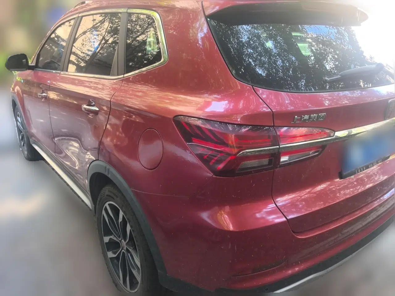 Roewe RX5 2016 30T Two-Wheel Drive Automatic Internet Smart Edition — миниатюра 4