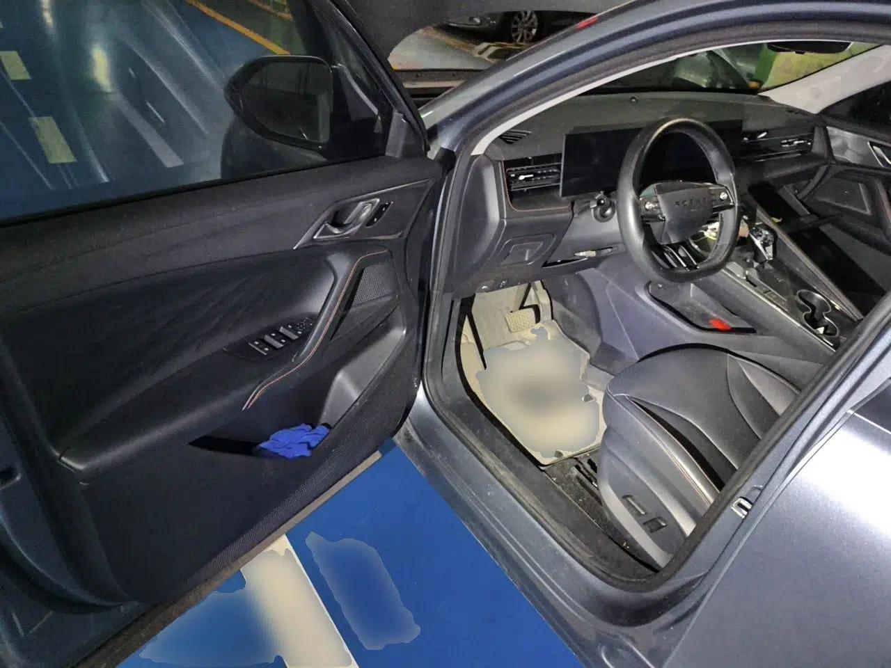 Roewe RX5 2023 1.5T Elite Edition — миниатюра 16
