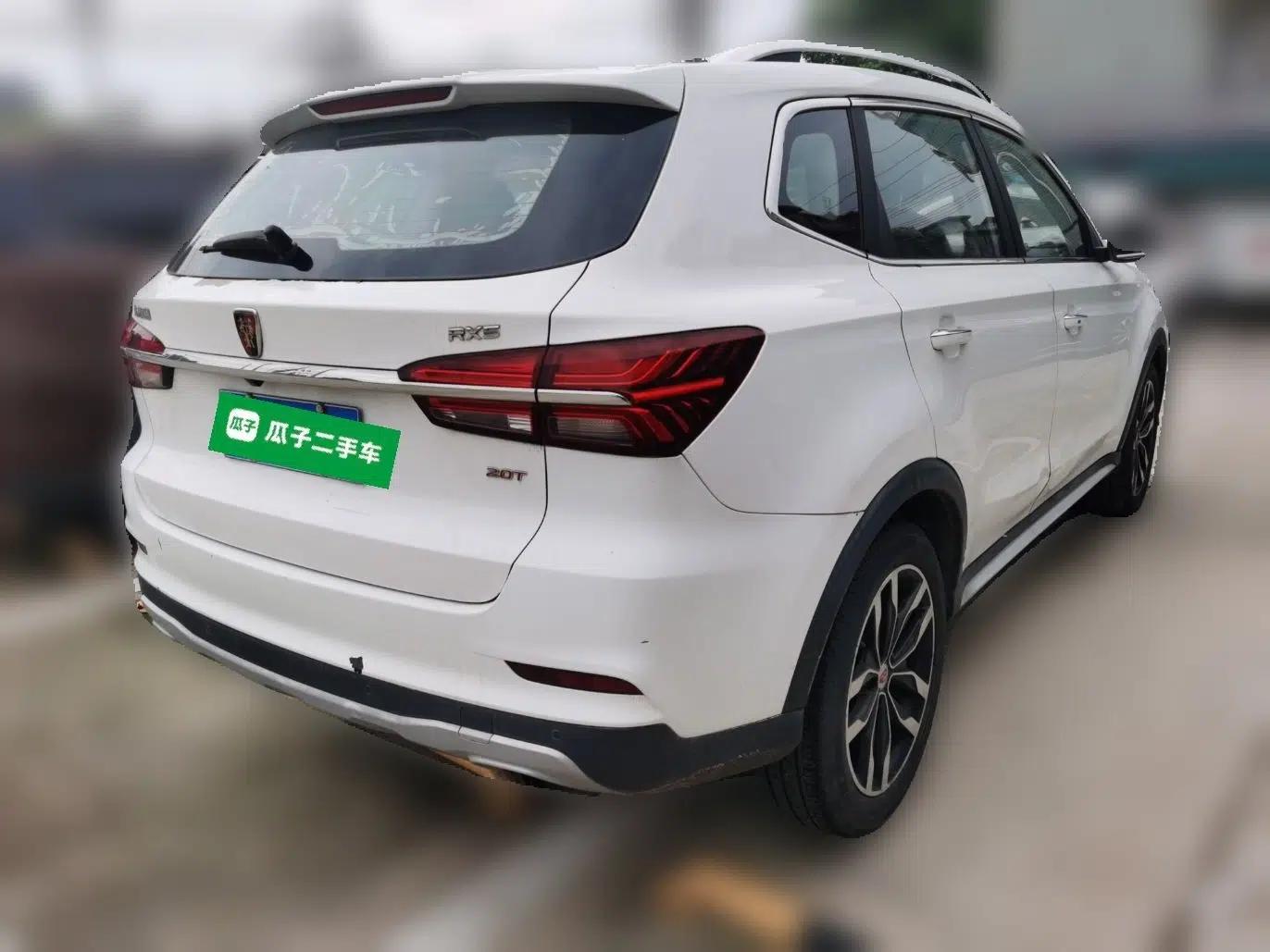 Roewe RX5 2018 20T Two-Wheel Drive Manual Internet Smart Edition — миниатюра 6