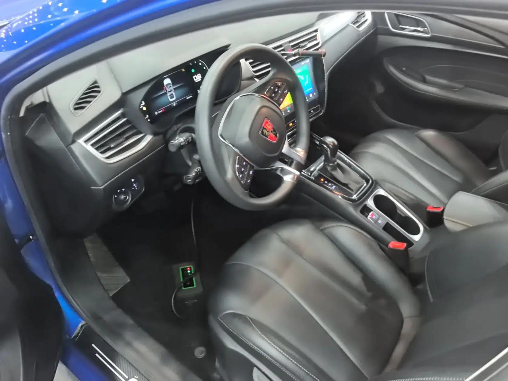 Roewe i5 2020 1.5L Automatic 4G Connect Luxury Flagship Edition — миниатюра 18