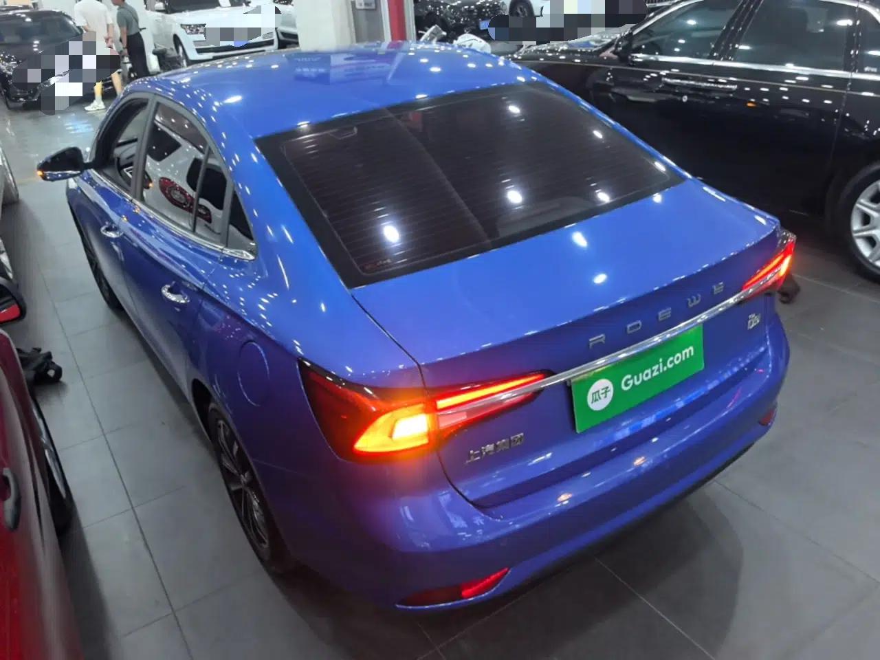 Roewe i5 2020 1.5L Automatic 4G Connect Luxury Flagship Edition — миниатюра 4