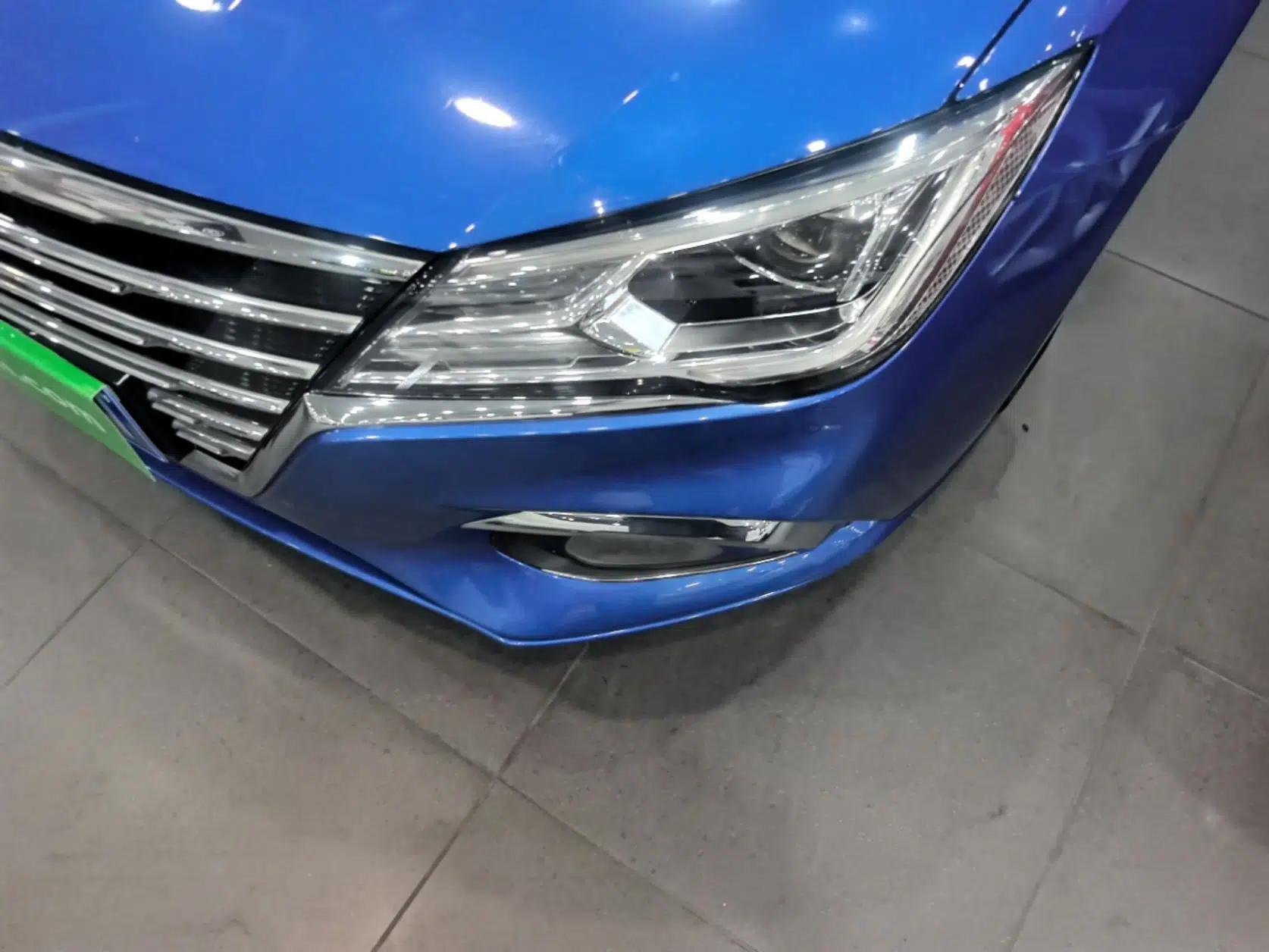 Roewe i5 2020 1.5L Automatic 4G Connect Luxury Flagship Edition — миниатюра 8