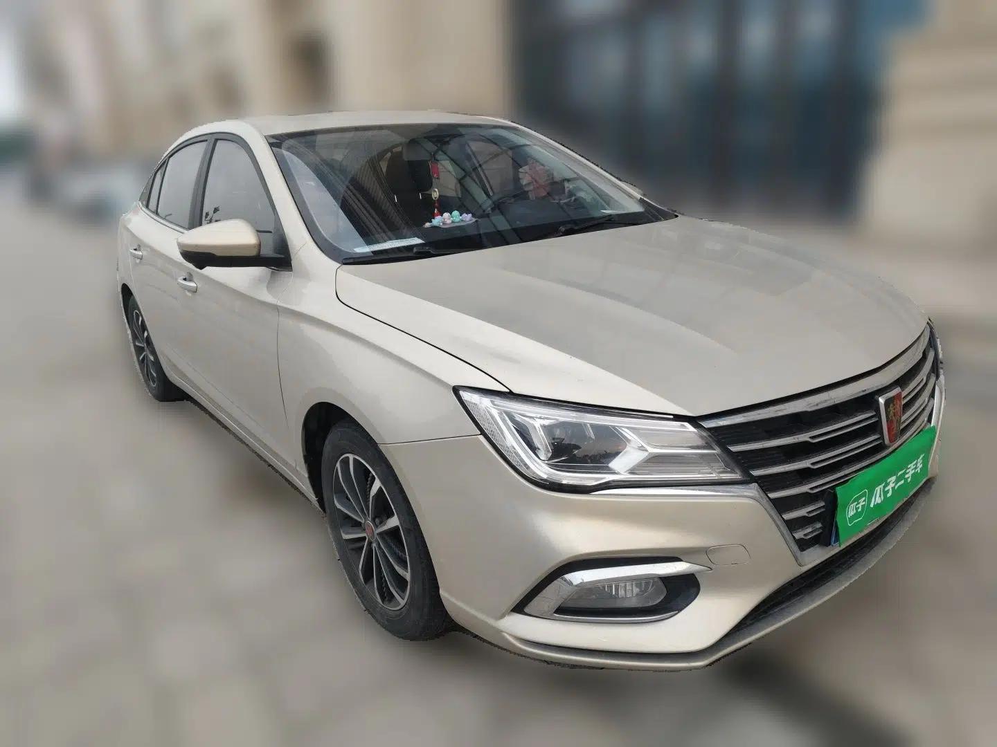 Roewe i5 2020 1.5L Automatic 4G Connect Luxury Flagship Edition — миниатюра 3