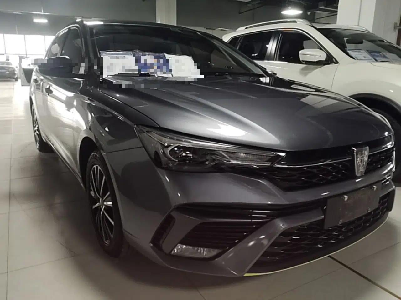Roewe i5 2021 1.5L Manual Platinum Edition — миниатюра 3
