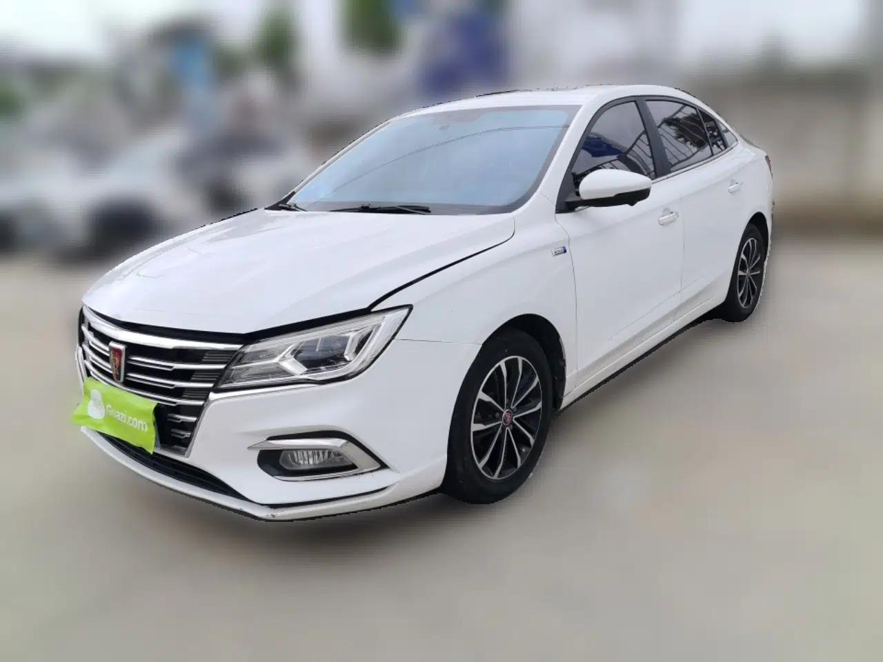Roewe i5 2020 1.5L Automatic 4G Connect Luxury Flagship Edition — миниатюра 1