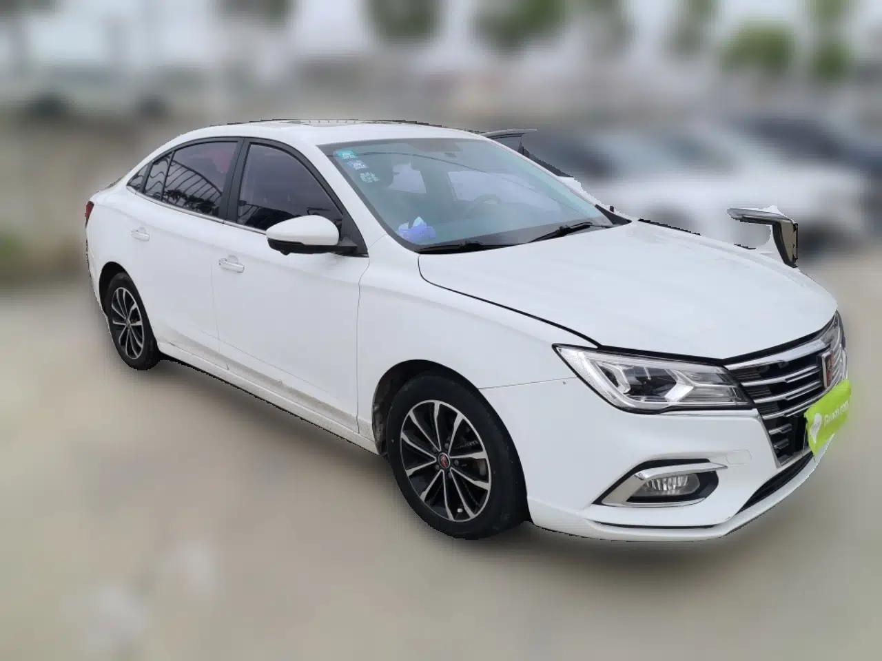 Roewe i5 2020 1.5L Automatic 4G Connect Luxury Flagship Edition — миниатюра 3