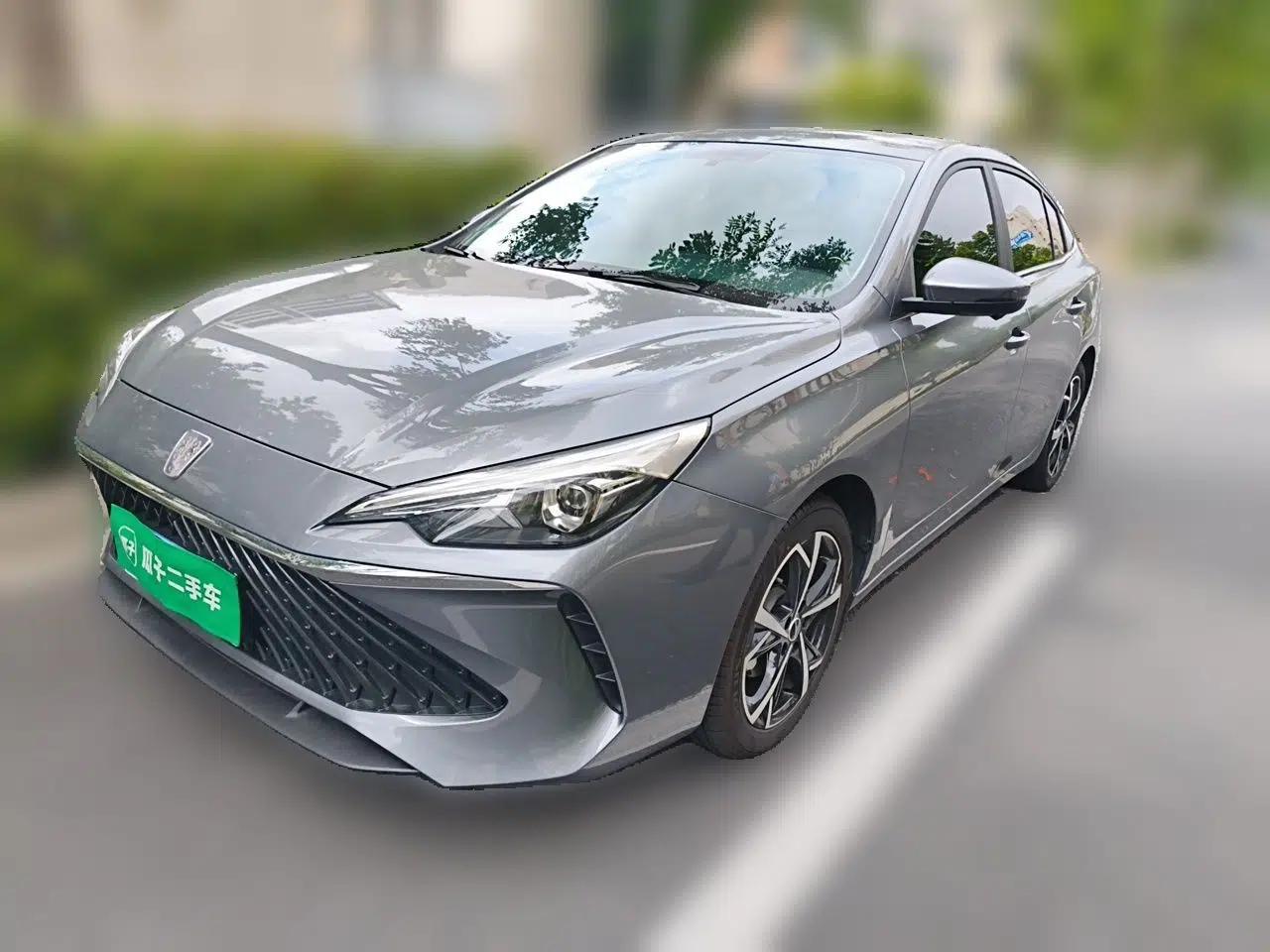 Roewe i5 2024 1.5L CVT Luxury Edition — миниатюра 1