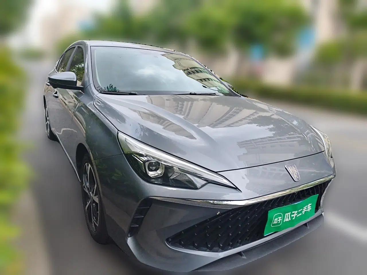 Roewe i5 2024 1.5L CVT Luxury Edition — миниатюра 3
