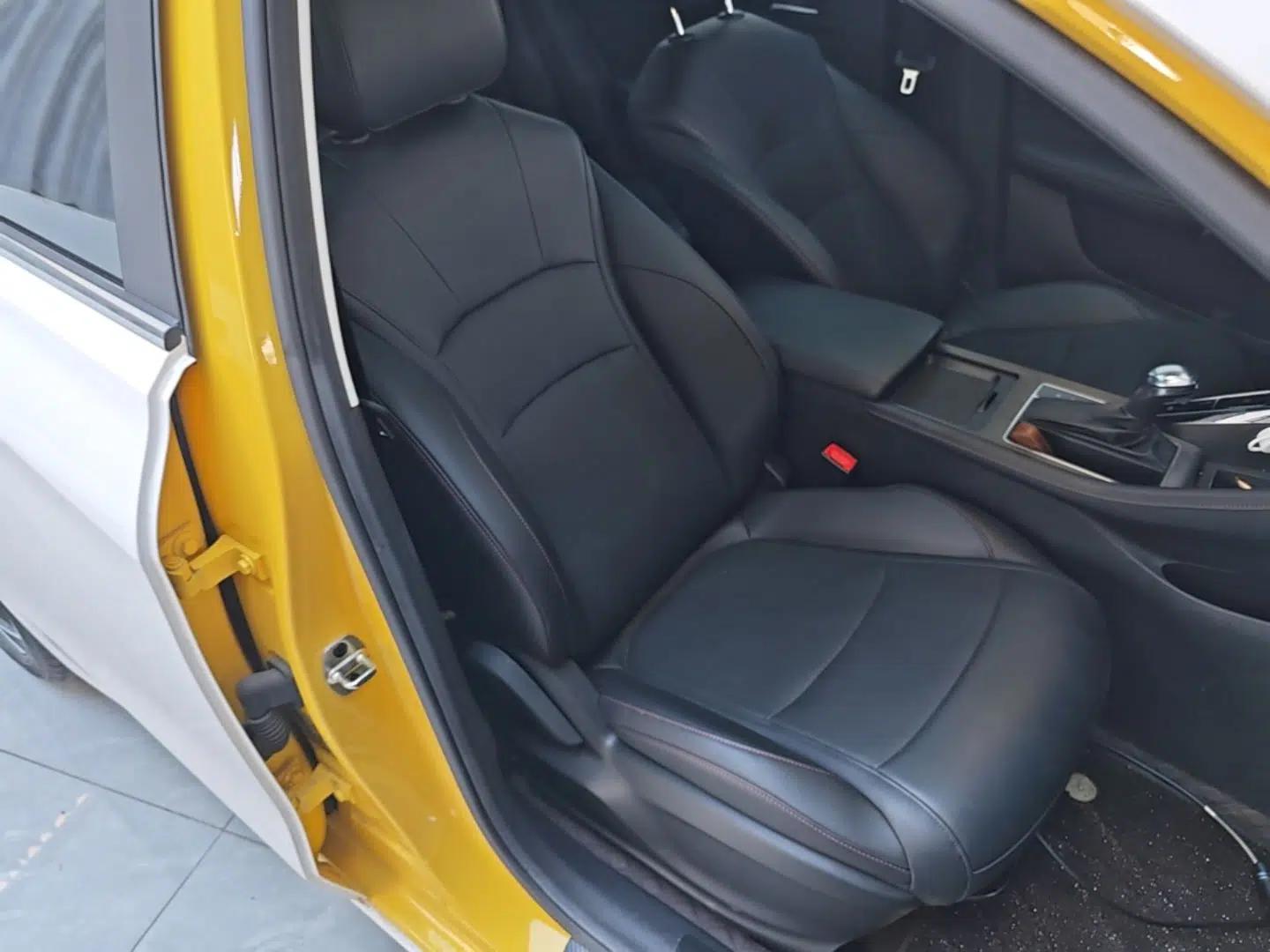 Roewe i5 2023 1.5L CVT Flagship Edition — миниатюра 19