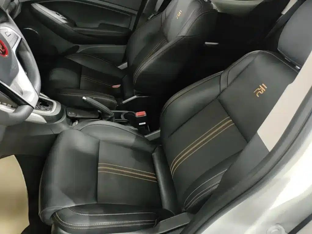 2017 Yuan 1.5L Automatic Cool Connected Edition — миниатюра 15